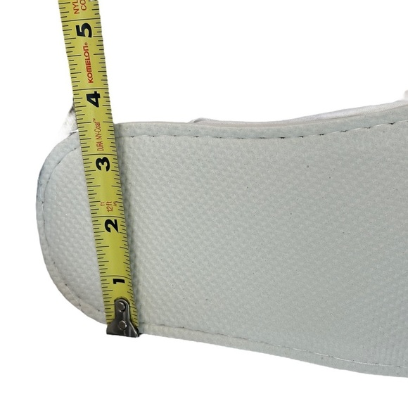 Waffle Open Toe Unisex Washable and Non-Disposable Spa Slippers - White - OS - Picture 6 of 9